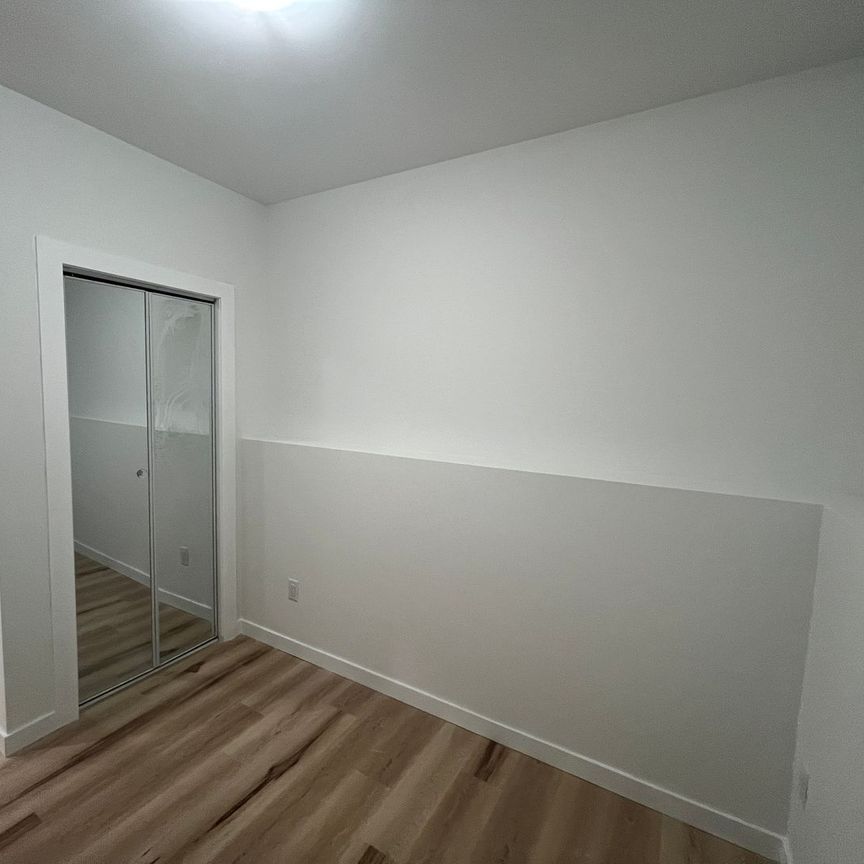 1 Bedroom Lower Unit in Brighton - Photo 1