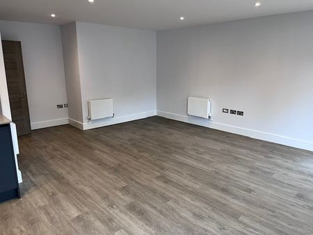 3 Bed Flat, Holden Road, N12 - Photo 3