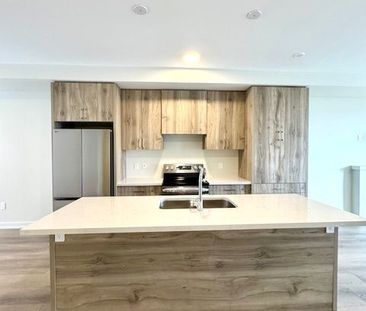 For Lease - 29 Victor Metcalf Lane, Richmond Hill, Ontario - Photo 2