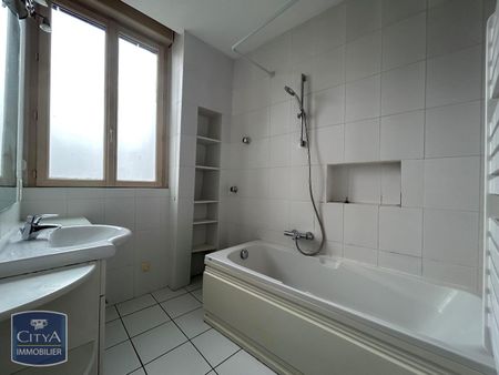 Location Appartement 3 pièces 56m² BRIVE LA GAILLARDE 19100 - Photo 3