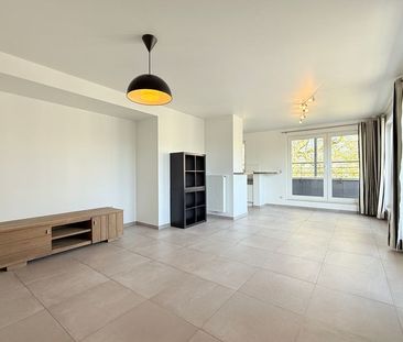 Appartement te huur - Foto 2