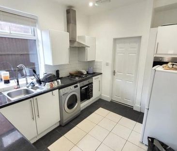1 bedroom property to rent St. Saviours Road, Coalville, Leicesters... - Photo 5