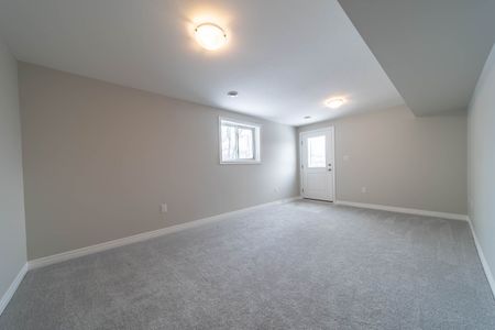 For Lease - 56 Willson Drive, Thorold, Ontario - Photo 3