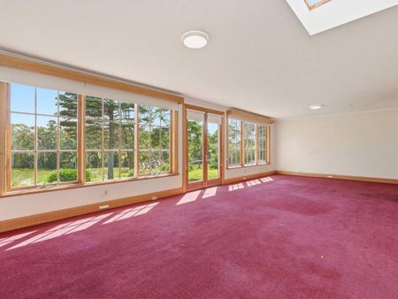 Spacious Family Living - Photo 5