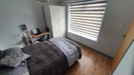 4 bedroom house to rent - Photo 5