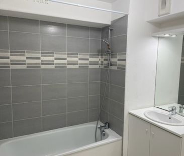 Location Appartement 3 pièces 63m² BAYONNE 64100 - Photo 6