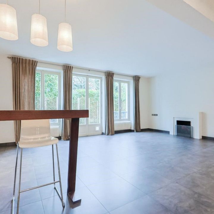 Maison • Auteuil Nord - Photo 1