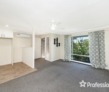 Neat Duplex! - Photo 3