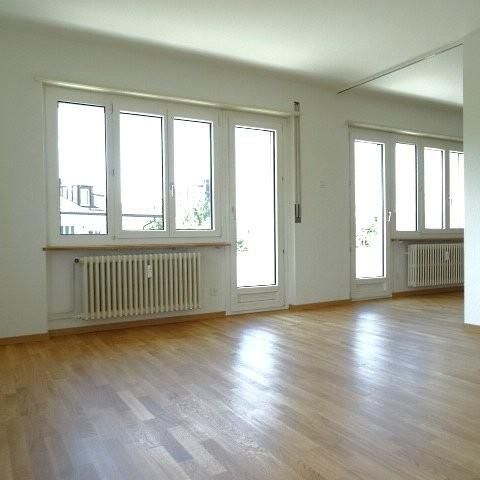 Stadtahe 4-Zimmerwohnung à 88 m² im 1. OG - Photo 1