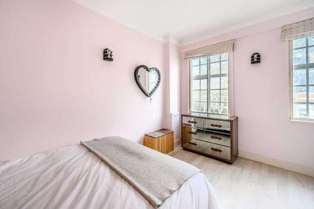 Kings Court North, Chelsea, SW3 - Photo 3