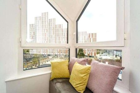 High Street, Bracknell, Berkshire, RG12 - Photo 2