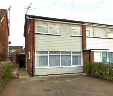 3 bedroom terraced house to rent - Photo 4