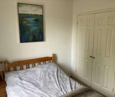 St. Marks Gardens, Bath, BA2 - Photo 3