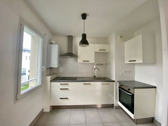 A LOUER - COUERON BOURG - Appartement 3 pièces RECENT de 66.02 m² - Photo 1