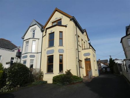 Flat 3 152 Upper Newtownards Road, 152 Upper Newtownards Road, Belfast, BT4 3EQ - Photo 3