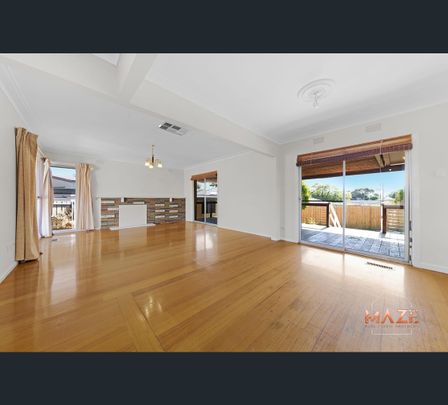 5 William Court, Werribee, Vic 3030 - Photo 1