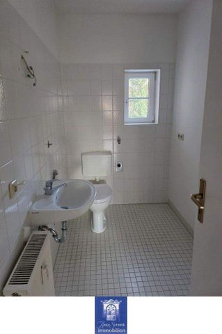 Viel Platz in naturnaher Lage! Hell, neu renoviert, Tageslichtbad, Gartennutzung! - Foto 3