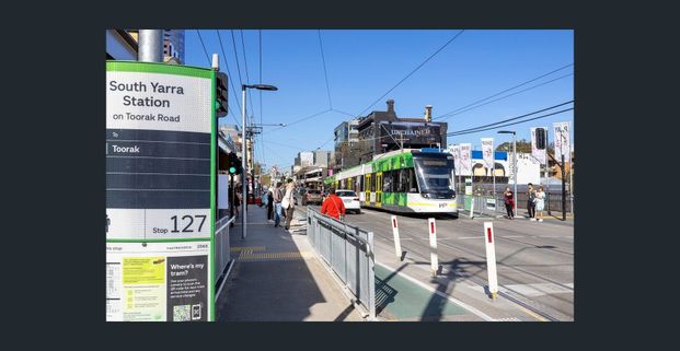 Location, Luxe Townhouse Lifestyle - Love It - Photo 1