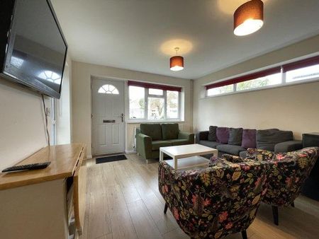 7 bedroom house share to rent - Photo 2