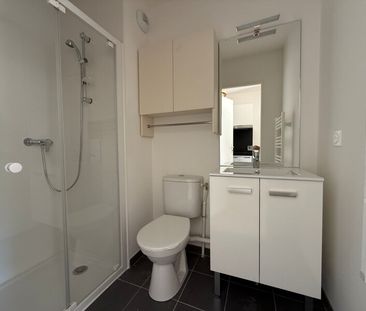 Location Appartement 2 pièces 31m² MAROMME 76150 - Photo 5