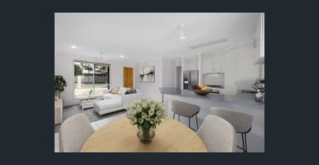 EIMEO HOME WITH LARGE SHED AND FENCED YARD - Photo 2