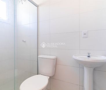 Casa com 2 quartos e 54m² para alugar em Restinga, Porto Alegre. - Photo 1
