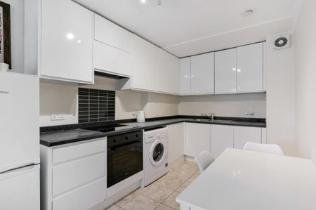 1 bedroom flat to rent - Photo 5