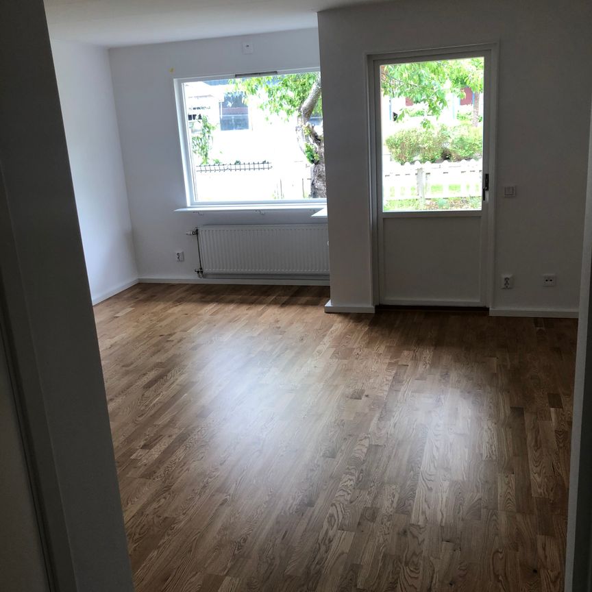 Rävstigen, Enköping - Photo 1