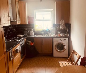 Room in a Shared House, St. Margarets Road, N17 - Photo 6