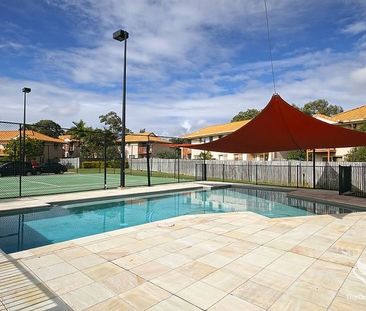 3 BEDROMM TOWNHOUSE - Warrigal State School Catchment - Photo 2