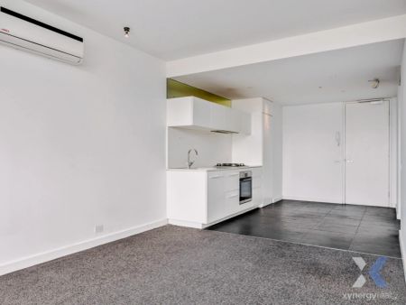 2 Bed, 1 Bath - Photo 2