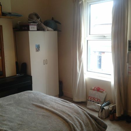 176 Dawlish Road - Photo 3