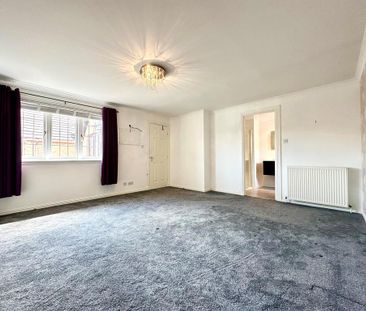 4 bedroom detached house to rent - Photo 4