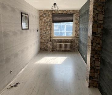 Schöne 4-Zimmer-Wohnung mit Balkon. - Foto 1