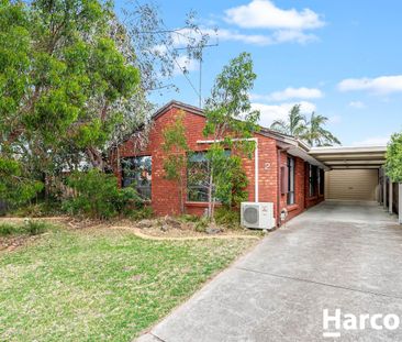 LOVELY HOME IN QUIET COURT LOCATION - Photo 5