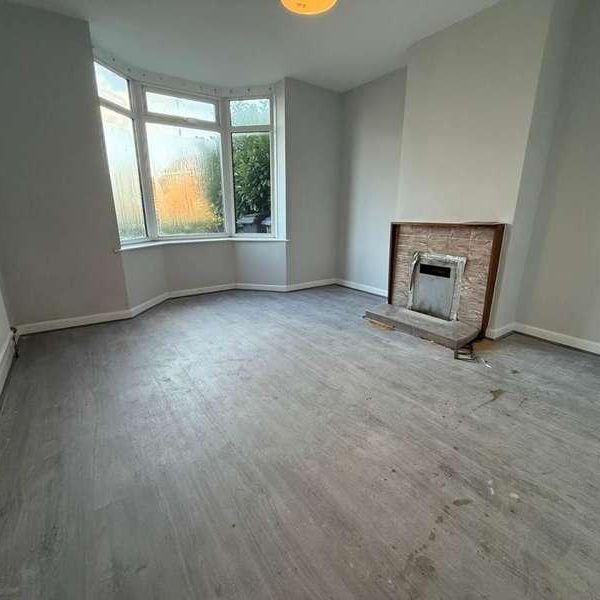 Oldfield Road, Westbury, BA13 - Photo 1