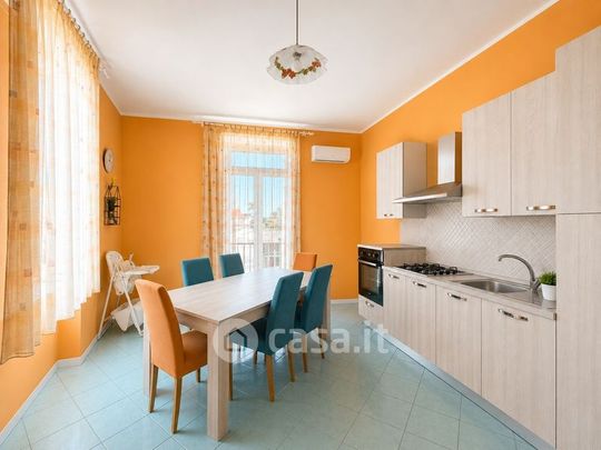 Trilocale in Affitto in Via Salvator Rosa 267 a Napoli - Foto 1