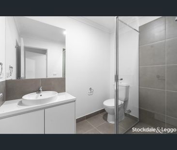 171 Errol Boulevard, Mickleham, Vic 3064 - Photo 5