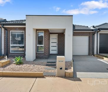 34 Shelterbelt Avenue, Weir Views - Photo 1