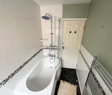 2 bedroom terraced house to rent - Photo 6