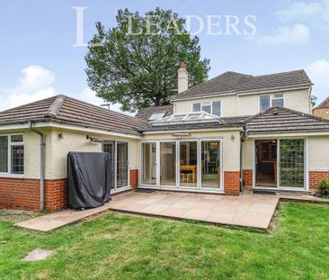 1 bedroom property to rent Burwood Road, Hersham, Walton-on-Thames,... - Photo 2