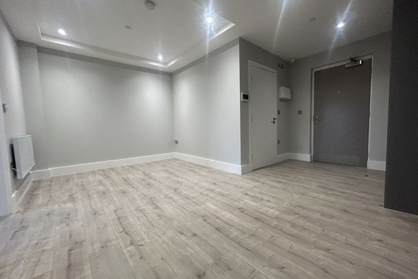 Jarrom Street - Photo 1