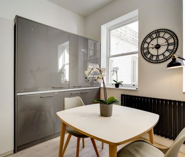 Studio Flat, Gloucester Place, NW1 - Photo 3