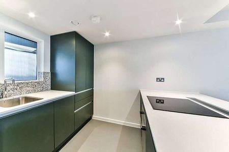 Brand new 1 bedroom 1 bathroom apartment to rent in this highly anticipated renovated development. - Photo 4