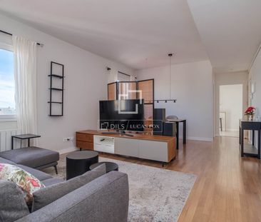 Excellent 2 Bedroom penthouse with 20m² terrace for rent in Eixampl... - Photo 4