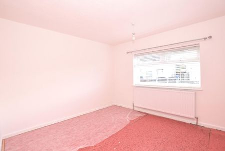 3 bedroom House To Let - Photo 4