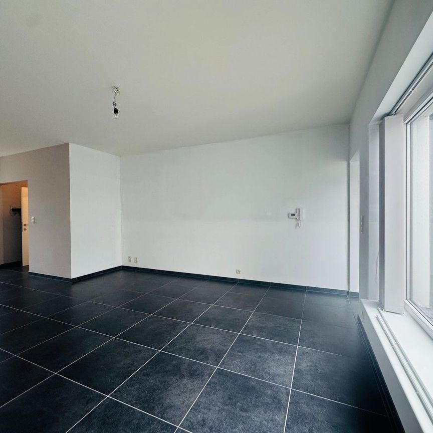 2 slaapkamerappartement met inpandige garage - Foto 1