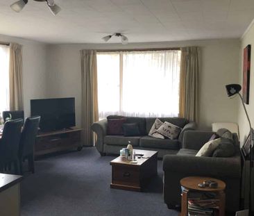TWO BEDROOMS - HOKOWHITU - Photo 2