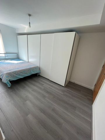 3 Bed Flat, Central Court, M3 - Photo 4