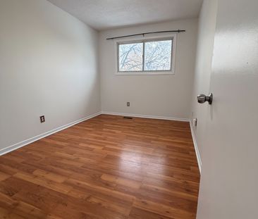 For Lease - 42 Foster Crescent Unit# 42, Brampton, Ontario - Photo 2